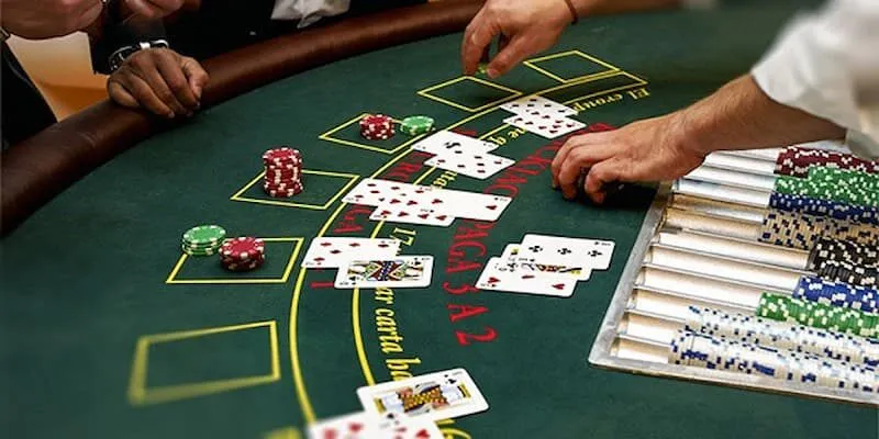 Vì sao nên áp dụng các chiến thuật chơi poker?